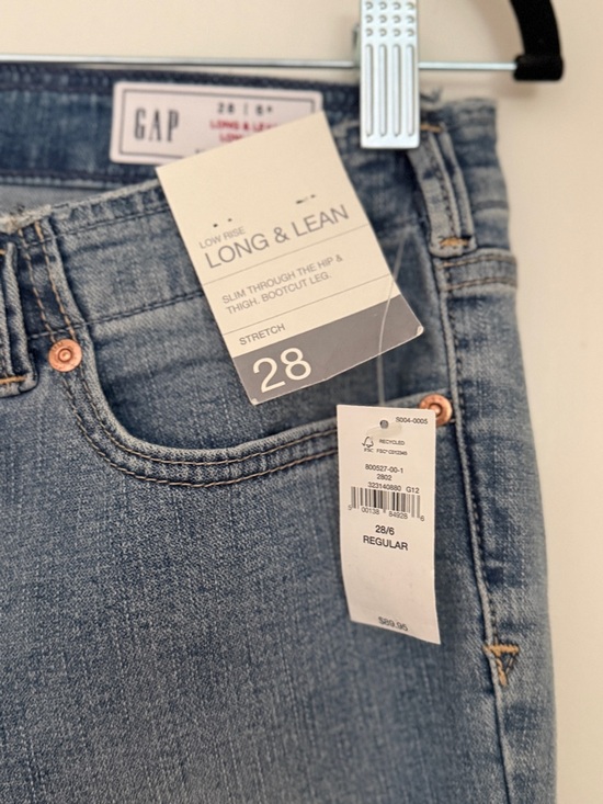 GAP Denim - GAP Women's Bootcut Jeans in Light Blue Wash